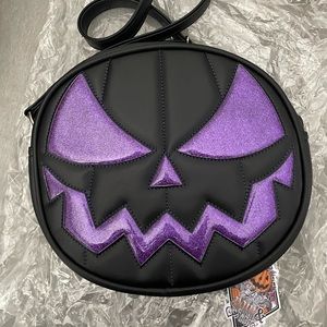 Love pain and stitches black and purple